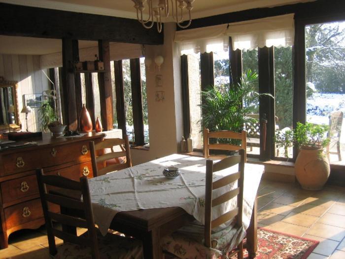 Les Pierres Blanches Bed & Breakfast Bonneuil-Matours Dış mekan fotoğraf