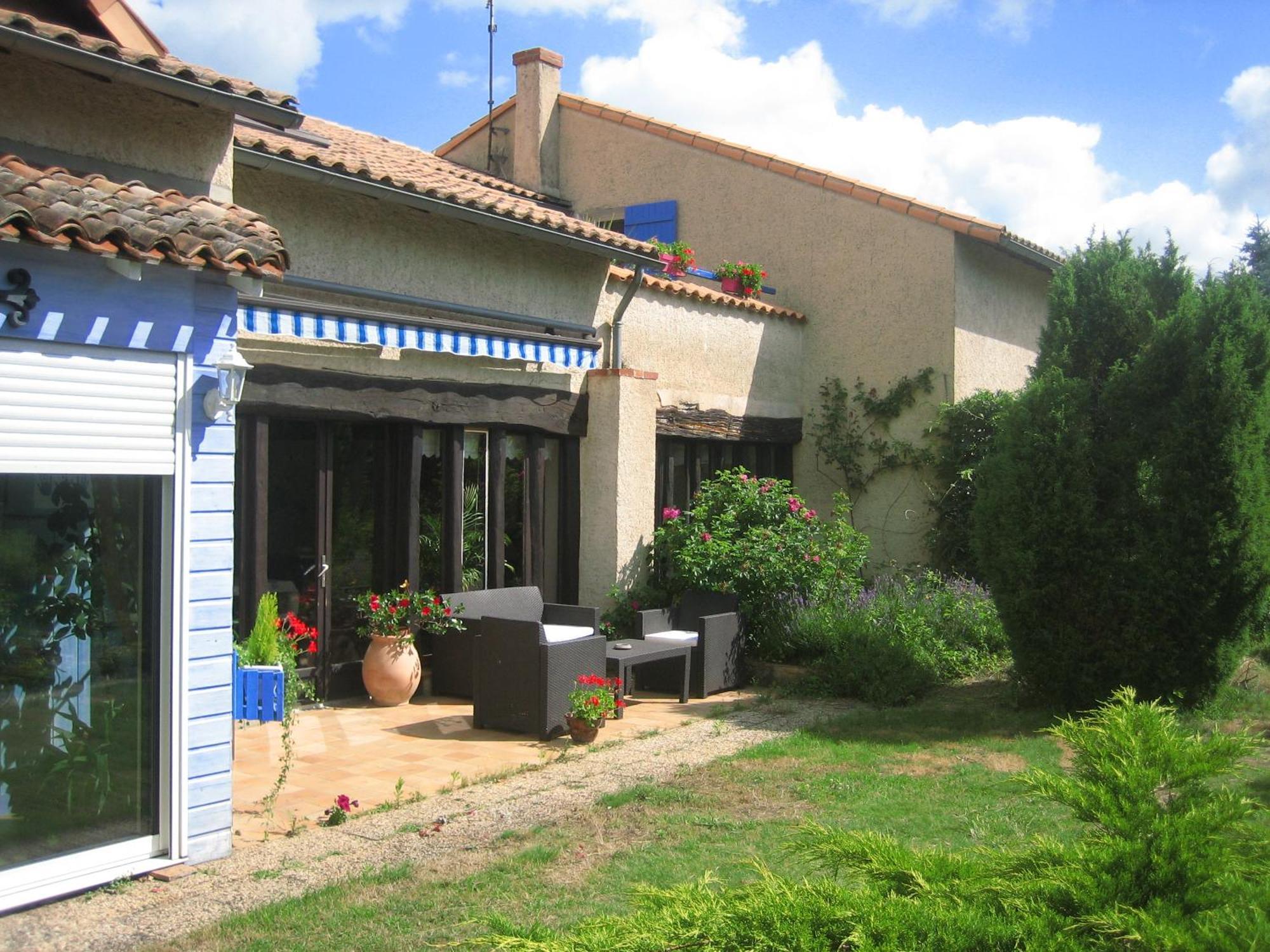 Les Pierres Blanches Bed & Breakfast Bonneuil-Matours Dış mekan fotoğraf